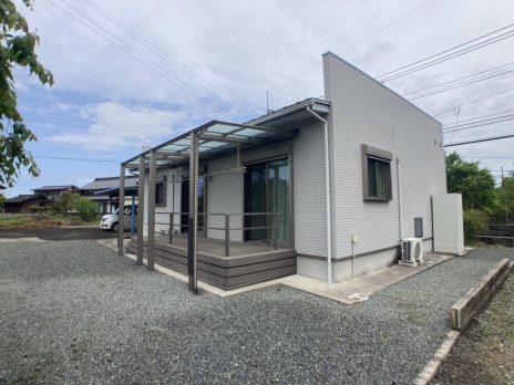 城南町鰐瀬平屋建て
